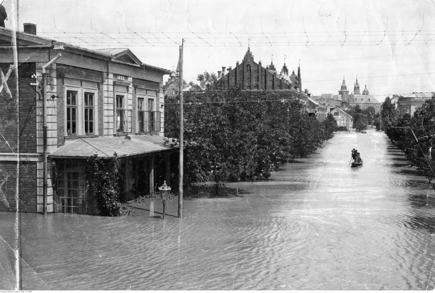 Historyczne zdjęcia zalanego Krakowa