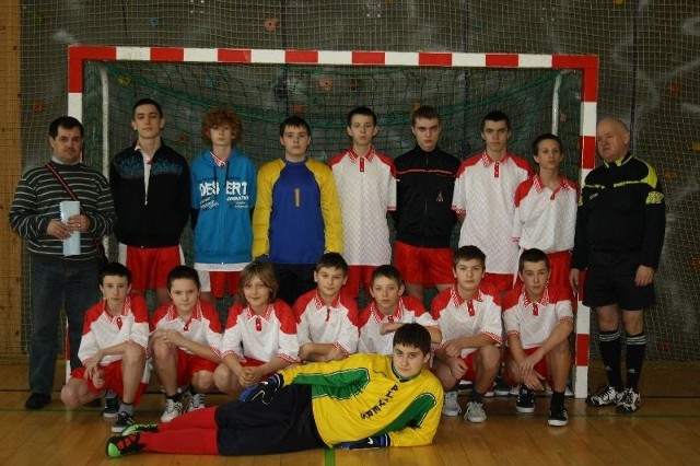 Zespół Bucovii Bukowa w dobrym stylu wygrał ogólnopolski turniej w Szczekocinach. 