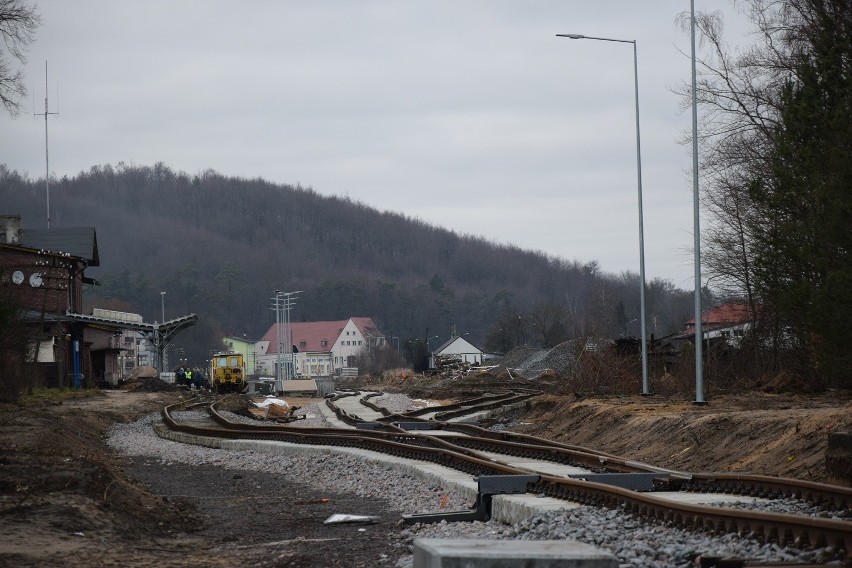 W Kępicach trwa modernizacja stacji kolejowej (zdjęcia)