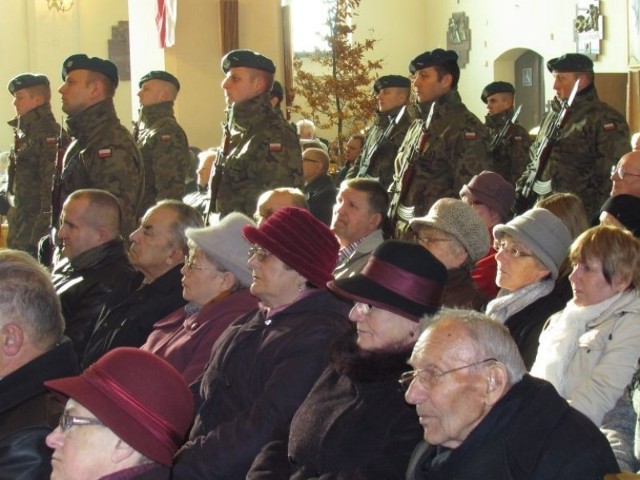 Żołnierze także uczestniczyli we mszy św