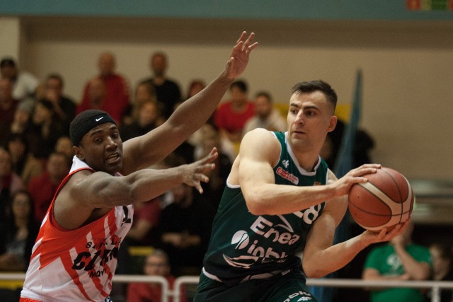 Koszykarze Enei Zastalu BC Zielona Góra przegrali w Słupsku 63:80.