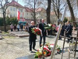 W Sandomierzu upamiętniono 82. rocznicę Dnia Pamięci Ofiar Zbrodni Katyńskiej. Symboliczna uroczystość na Cmentarzu Katedralnym 