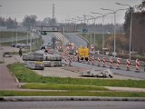 Trwa przebudowa ulicy Władysława IV w Koszalinie. Jak przebiegają prace? [ZDJĘCIA]