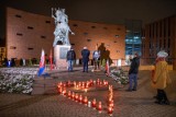 Serce dla Pawła Adamowicza. Bydgoski KOD uczcił pamięć tragicznie zmarłego prezydenta Gdańska