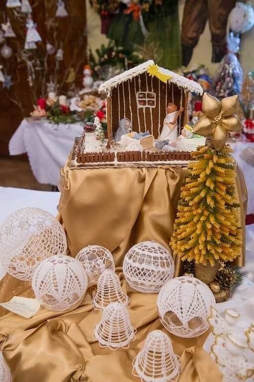 Gm. Bochnia. Finał konkursu na najpiękniejszy stroik i kiermasz świąteczny w Siedlcu