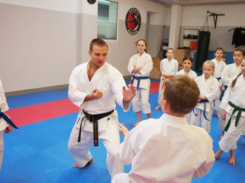 Krakowscy i sądeccy karatecy trenowali pod okiem mistrza świata