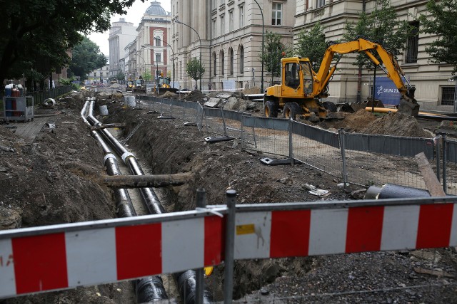 Wieczorem na placu budowy znowu nie było robotników