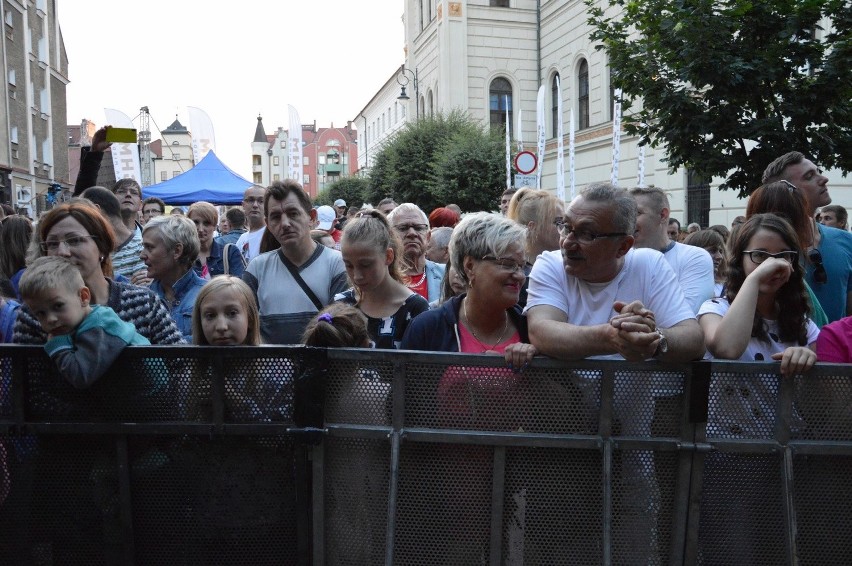 Głogowskie Florianki 2016. Kate Ryan na rynku [FOTO]