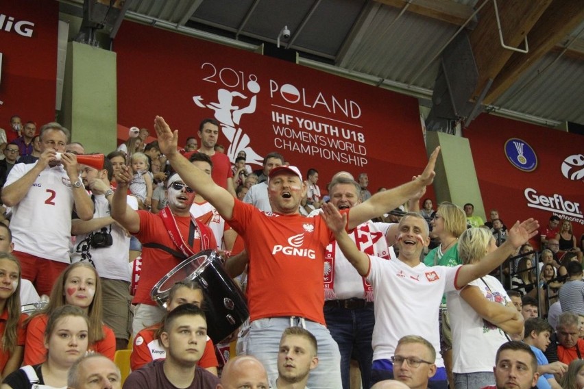 Polska grała z Danią. Byłeś na meczu - znajdź się na zdjęciach 