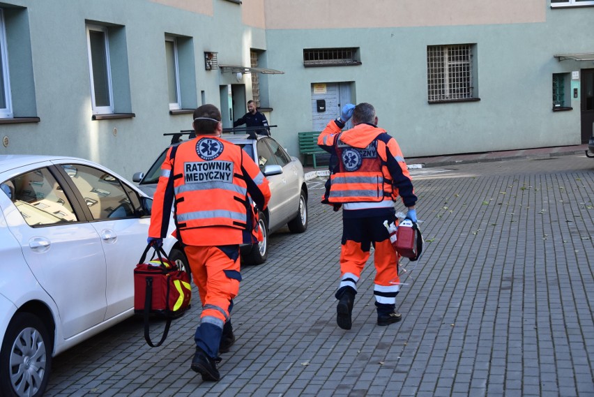 Dramat w bloku przy ulicy Krakowskiej w Tarnowie. Na miejscu...