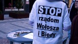 Bytom. Zbierający podpisy pod referendum w sprawie odwołania prezydenta Mariusza Wołosza są przepędzani przez Straż Miejską 