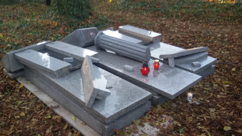 Dewastacja cmentarza żydowskiego w Bielsku-Białej. Fundacja Klamra apeluje do komendanta policji