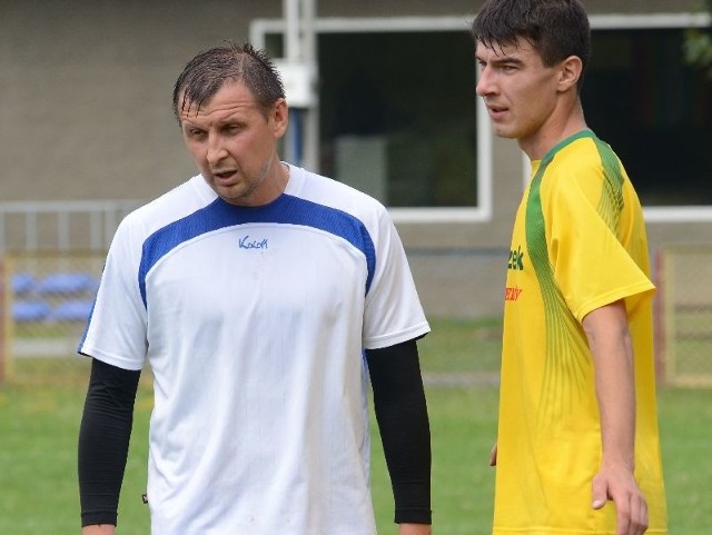 W ataki zespołu z Brodów wystąpił Krystian Kanarski, który w poprzednim sezonie był grającym trenerem Alitu Ożarów.