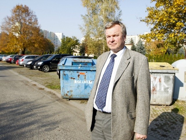Edward Słupek, prezes Spółdzielni Mieszkaniowej Zodiak: Podwyżki cen za wywóz śmieci są nieuzasadnione, miasto nie powinno ślepo ulegać ustawie, która jest niedopracowana.
