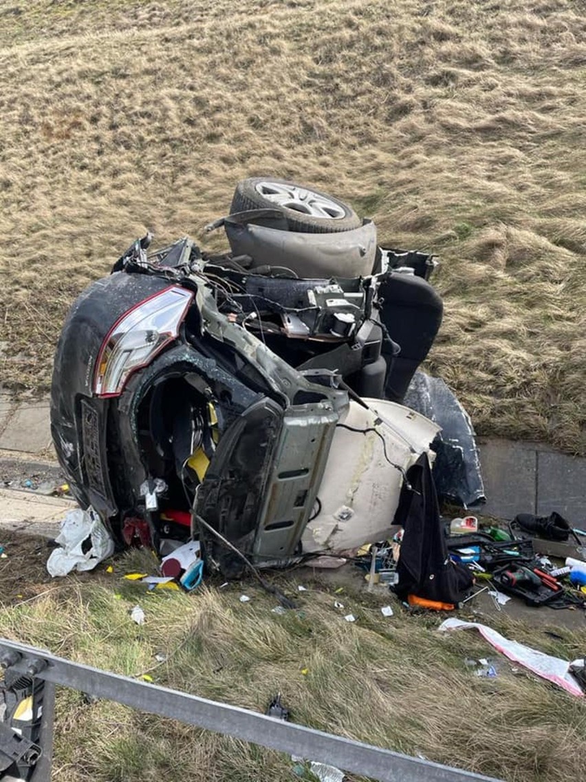 Wypadek na autostradzie A1 w Świerklanach....