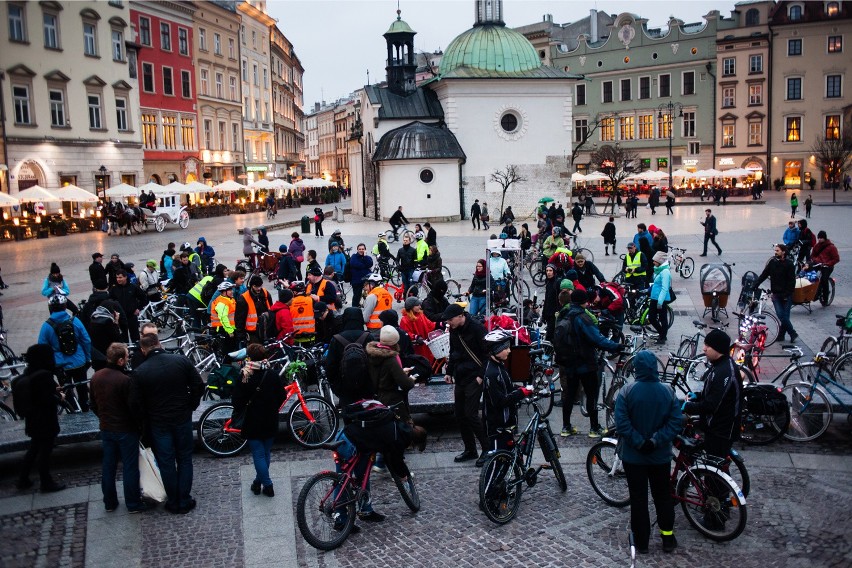 Kraków. Rowerowa masa krytyczna pojedzie mimo ŚDM