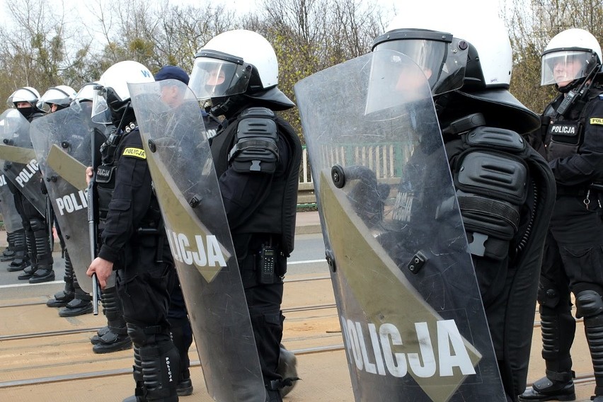 Kibice z Warszawy dotarli do Szczecina około godz. 16.30