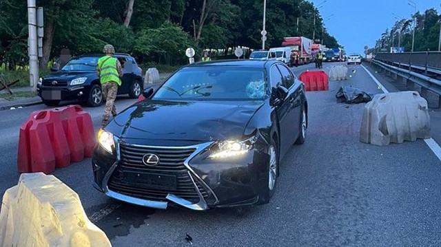 Sędzia Ołeksij Tandyr miał spowodować wypadek po pijanemu. W jego wyniku zginęła jedna osoba.