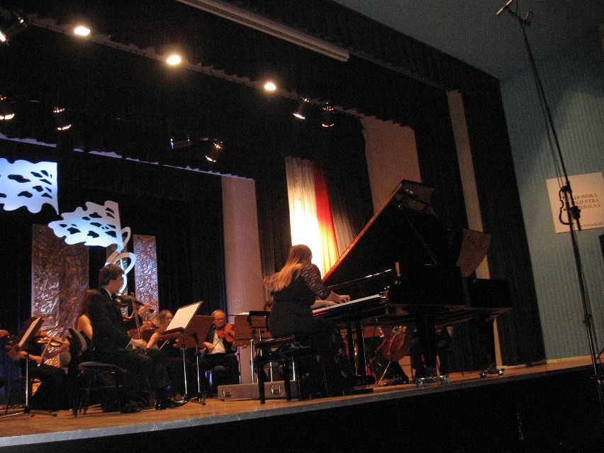 Leonora Armellini i Radomska Orkiestra Kameralna dały piękny koncert 