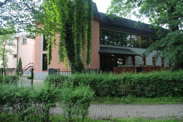 Remont budynku Miejskiej Biblioteki Publicznej w Radomsku – 1 mln 300 tys. zł