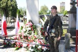 Święto Wojska Polskiego w Ostrowcu Świętokrzyskim. Złożono wieńce u stóp pomnika marszałka Piłsudskiego. Zobaczcie zdjęcia