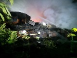Pożar hotelu w Łodynie w pow. bieszczadzkim. Z ogniem walczyło 80 strażaków! [ZDJĘCIA]