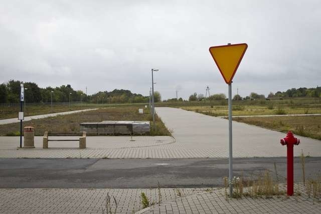 Na terenach wystawowych, za których przygotowanie zapłacił LPKiW, teraz trwa budowa hali targowej. To, co zbudował park i tak trzeba będzie prawdopodobnie rozebrać