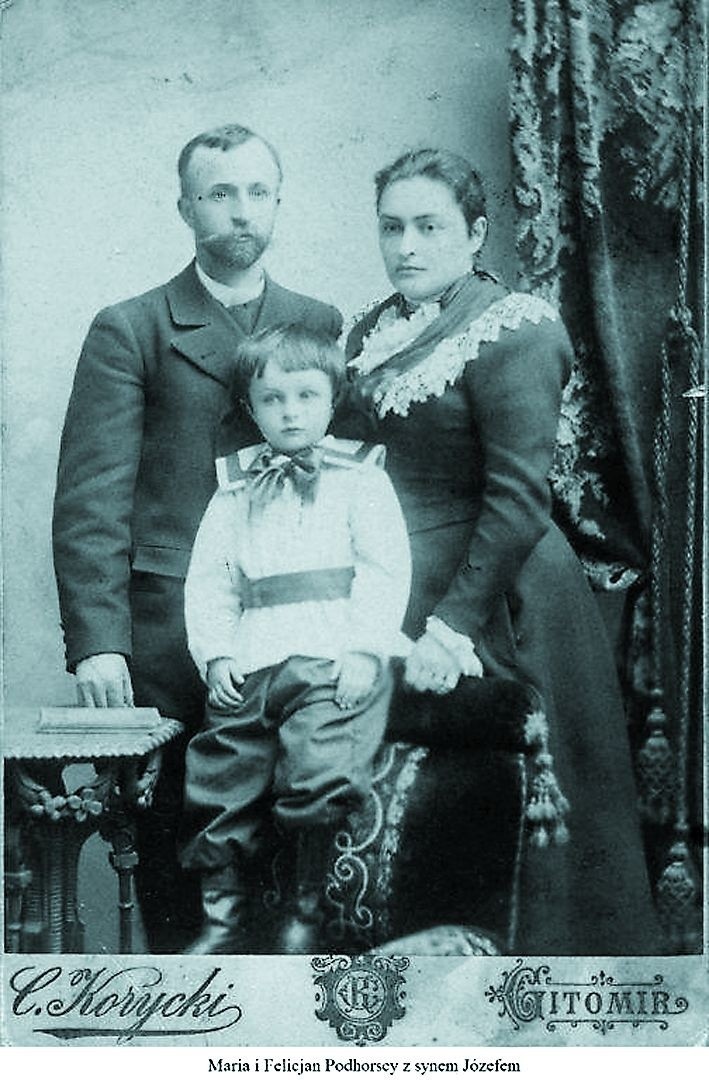 Felicjan Podhorski z żoną Marią i synem Józefem (fot. z...
