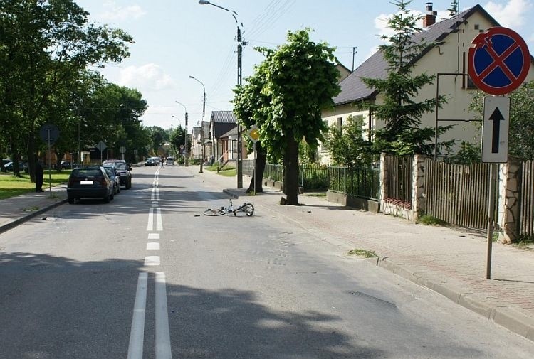 Groźny wypadek rowerzysty w miejscowości Ciechanowiec