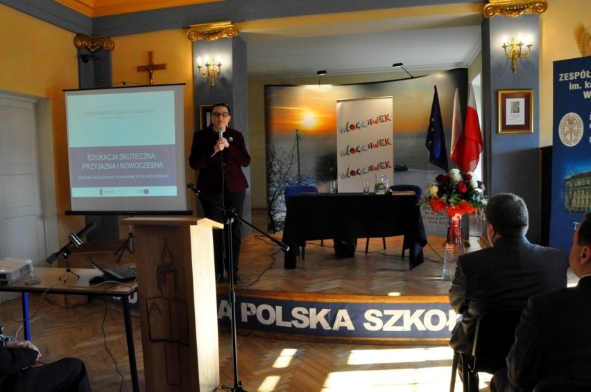 Afera krzyżowa we Włocławku z ministrem rządu Tuska w tle [zdjęcia]