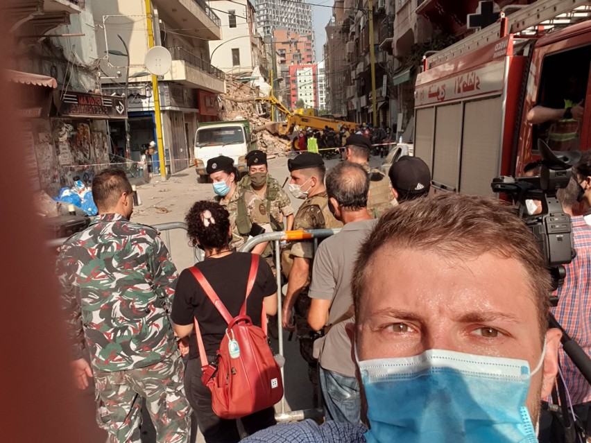 Miesiąc po wybuchu w Bejrucie ratownicy natrafili na ślady życia pod gruzowiskiem! [WIDEO, ZDJĘCIA]