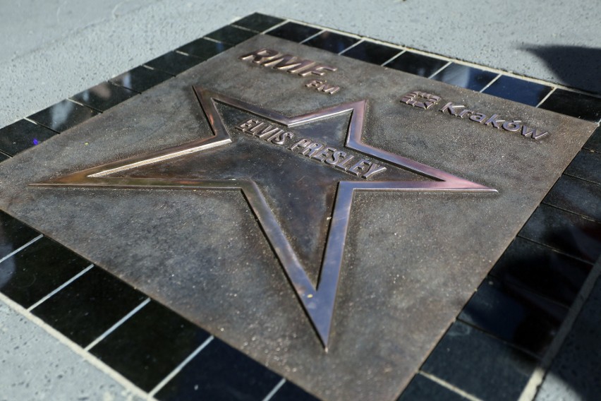 Elvis Presley dołączył do krakowskiej Alei Gwiazd [ZDJĘCIA]