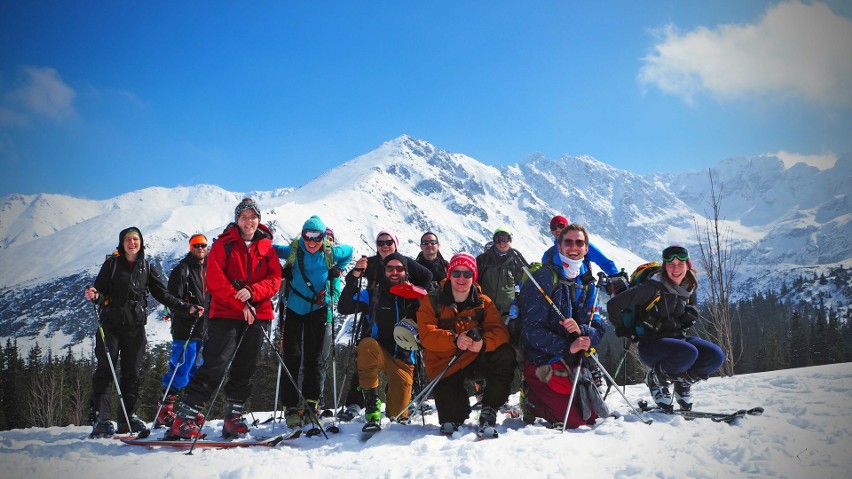 Tatry. Skitourowy raj w górach. Łapią każdy dzień pogody [ZDJĘCIA]