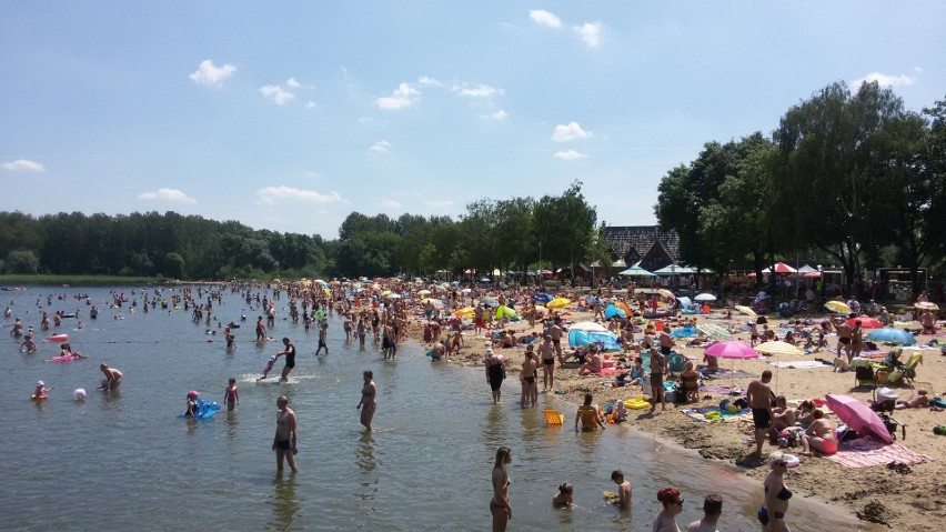 Dąbrowa Górnicza: Na plaży nad Pogorią III prawdziwe tłumy ZDJĘCIA