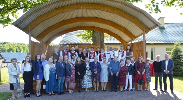 Koło Gospodyń Wiejskich "Michniowianki" wraz z licznymi gośćmi świętowało jubileusz 10 - lecia istnienia.