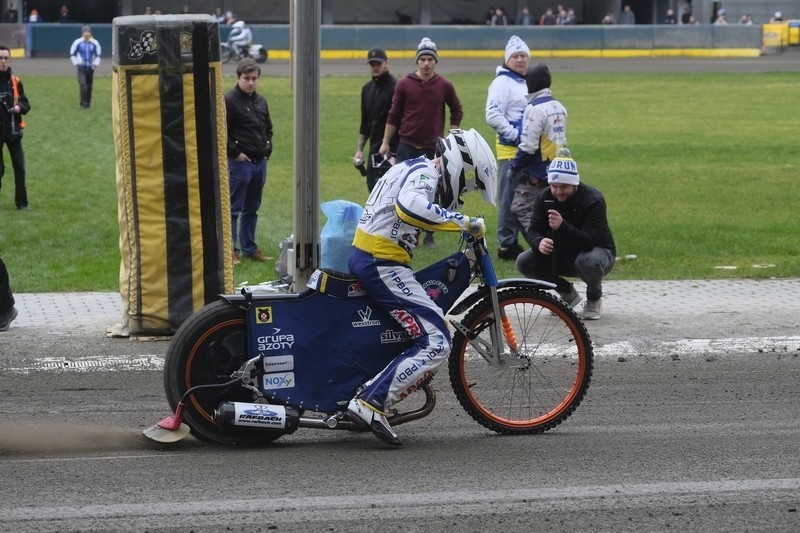 Epidemia koronowirusa sparaliżowała polski i światowy sport....