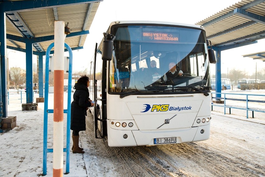 PKS Białystok zawiesza dwa kursy autobusów na trasie Białystok - Warszawa (zdjęcia)