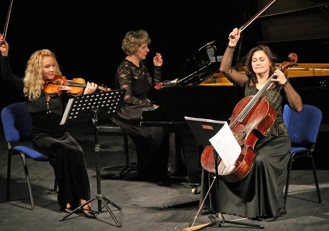 W sobotę, 25 stycznia  w Sali Rycerskiej Muzeum Okręgowego w Sandomierzu o godzinie 19 wystąpi Lwowskie Trio Fortepianowe.