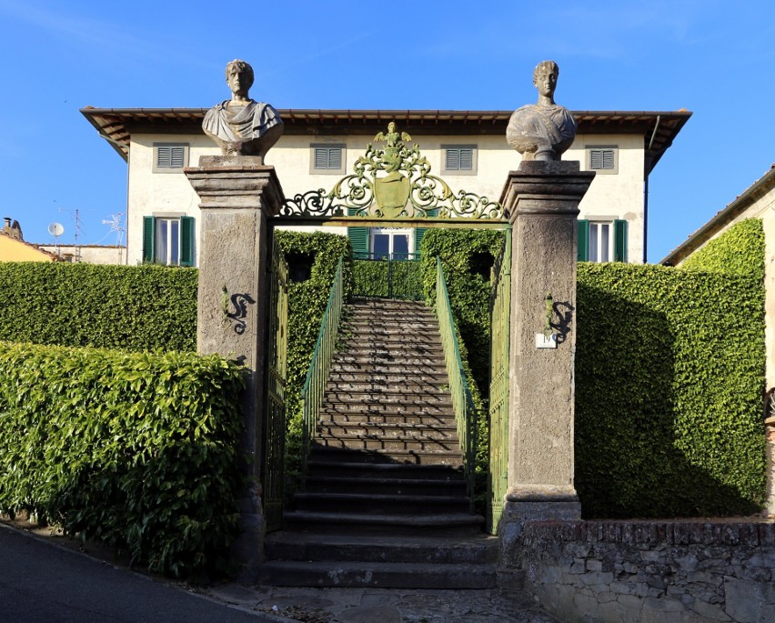 Villa Venerosi Pesciolini w Ghizzano to jedna z atrakcji...