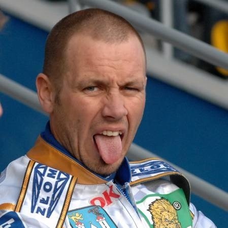 Lubuscy kibice chcą wierzyć, że Nicki Pedersen i spółka nie pokażą im w poniedziałek języka&#8230;