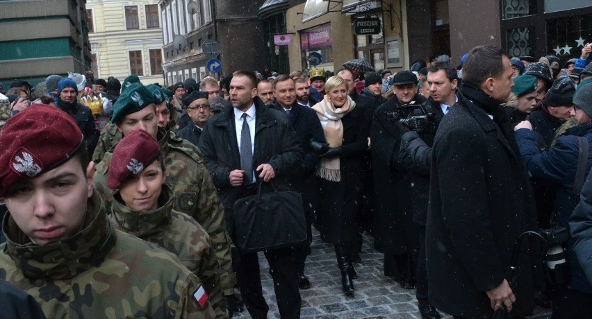 Orszak Trzech Króli w Cieszynie z prezydentem Andrzejem Dudą i Agatą Dudą ZDJĘCIA i WIDEO