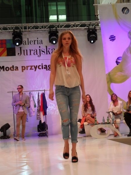 Częstochowa: Pokazy mody i casting na modelki w Galerii Jurajskiej [ZDJĘCIA]