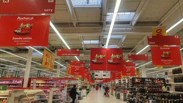 Łodzianie mogą już korzystać z możliwości zakupów w sieci Auchan  przez internet z dowozem do domu, pod wskazany adres.