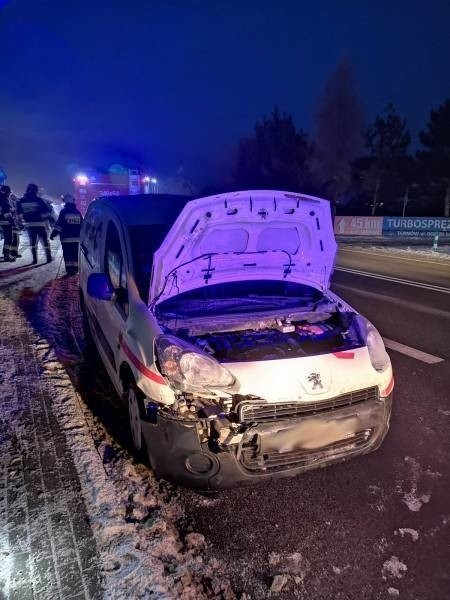 Sądecczyzna. Na drogach jest ślisko. Aż trzy stłuczki w ciągu jednego dnia [ZDJĘCIA]