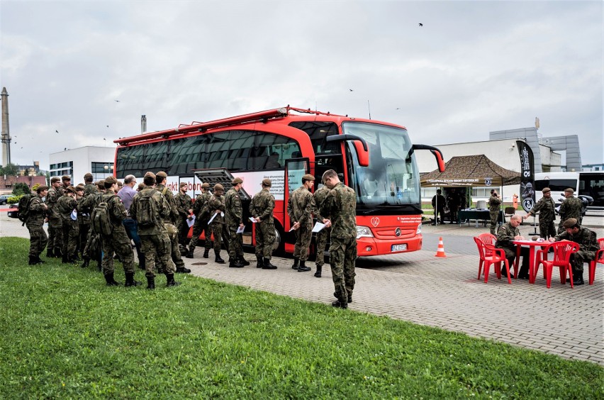 Żołnierze z Podkarpacia podarowali krew dla potrzebujących [ZDJĘCIA]