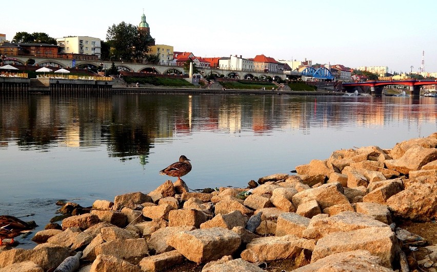 Jedna rzeka, dwa brzegi, a ile ciekawych historii!