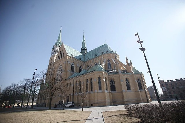 Święcenia biskupie odbędą się w sobotę, w łódzkiej katedrze