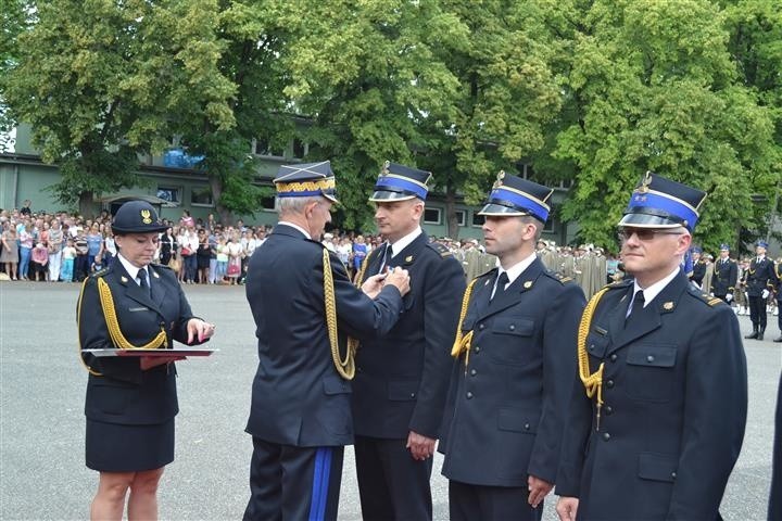 Stopień młodszego aspiranta uzyskało 112 absolwentów...