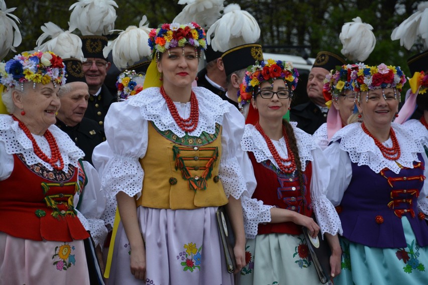 Tak Piekary Śląskie obchodziły Święto Konstytucji 3 Maja ZDJĘCIA