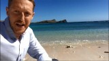 "Wyspa przetrwania". Damian Michałowski pokazuje plażę na bezludnej wyspie Fidżi! [WIDEO]
